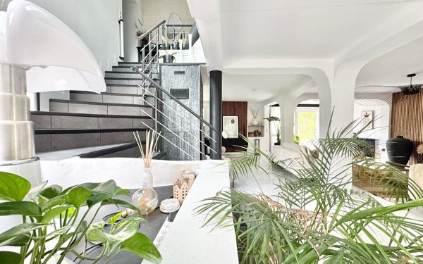 Maison à vendre    7 pièces •  Champseru