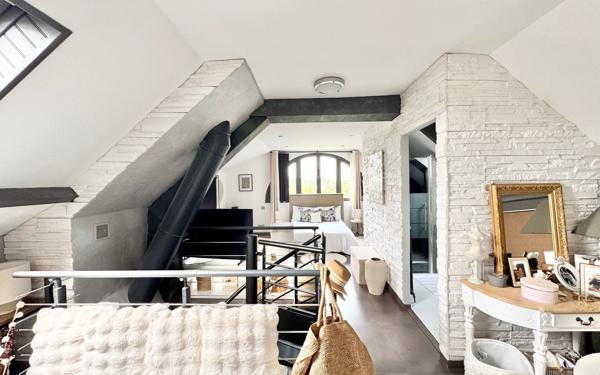 Maison à vendre    7 pièces •  Champseru