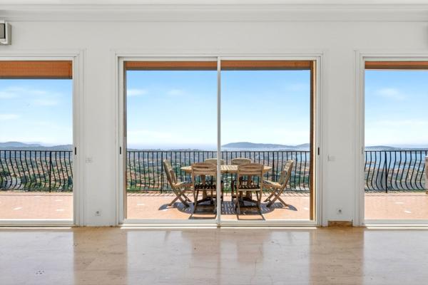Vente Maison de luxe Toulon 6 Pièces 270 m²