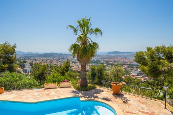 Vente Maison de luxe Toulon 6 Pièces 270 m²