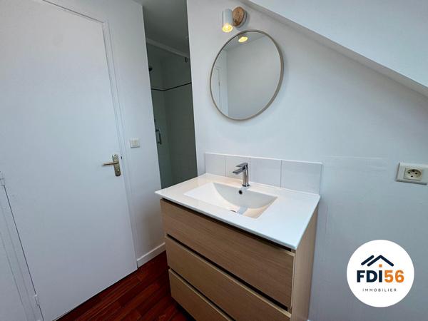 A VENDRE LORIENT - CHARMANT T3 ENTIEREMENT REFAIT - QUARTIER CALME , Lorient