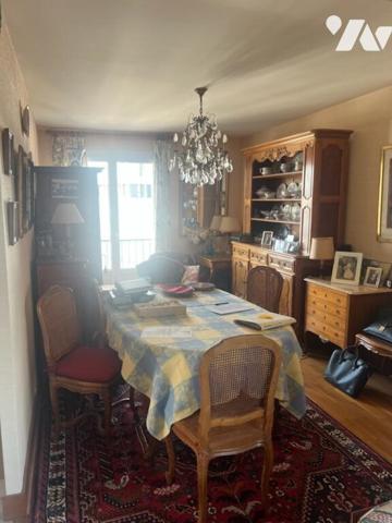 VANNES - PALAIS DES ARTS ET CENTRE VILLE