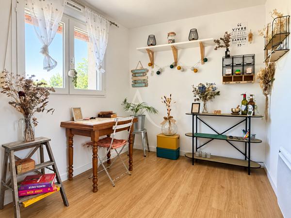 MAISON DE PLAIN-PIED de 57m² avec un EXTERIEUR au calme !