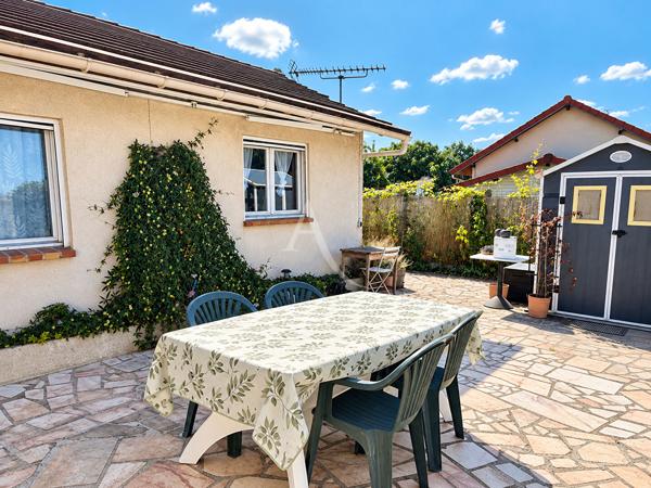 MAISON DE PLAIN-PIED de 57m² avec un EXTERIEUR au calme !