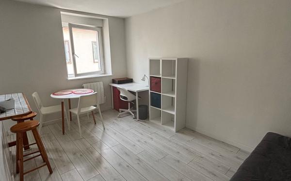 Appartement à louer    1 pièce •  Brest