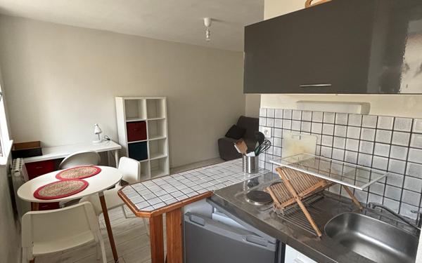 Appartement à louer    1 pièce •  Brest