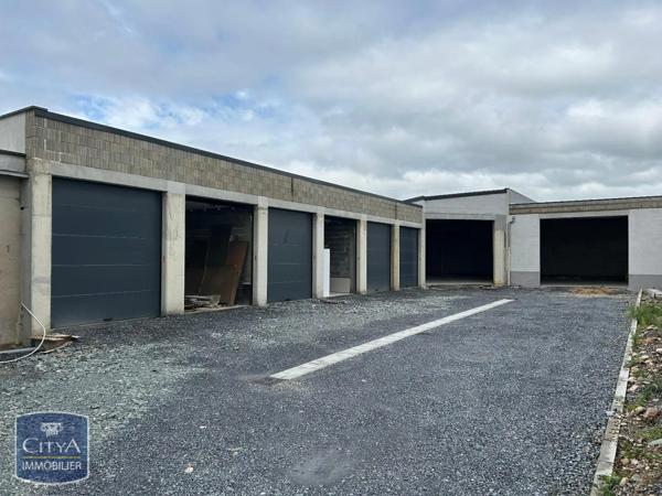 Location local commercial 63m²