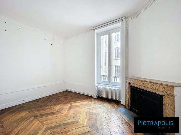Appartement T3-T4 de 112 m2 Carnot Ainay