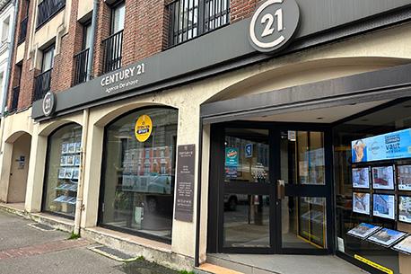 Immeuble à vendre  120 m 2   ST QUENTIN  - 02