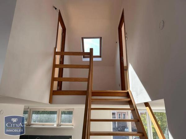Appartement à louer 3 pièces 65.27m² Armentières (59280)