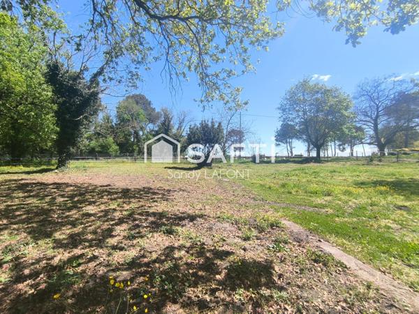 Terrain Constructible 2500 à Mont de Marsan