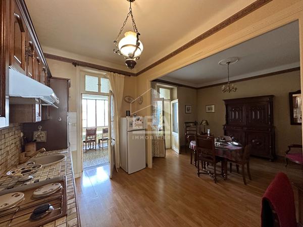 ST MAUR CENTRE BOURG