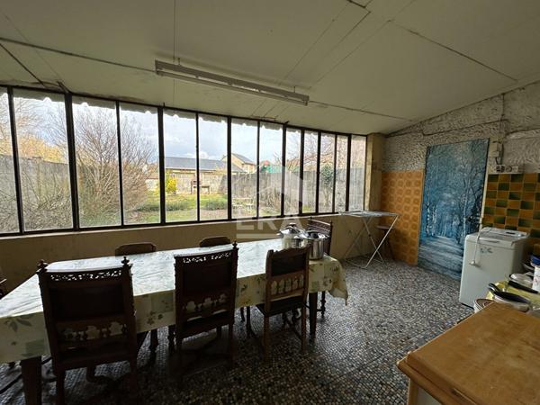 ST MAUR CENTRE BOURG