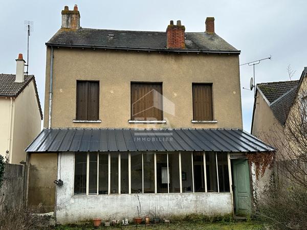 ST MAUR CENTRE BOURG