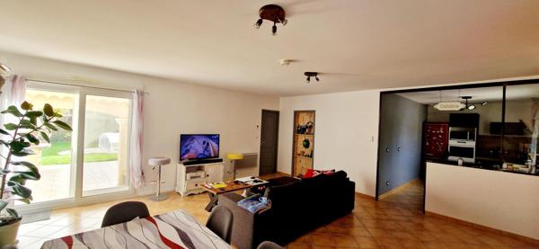 84840 lapalud villa plain pied 921 m² de terrain Lapalud (84840)