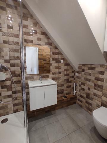 Studio au rez de chaussé 25 m² , Fontenay sous bois Studio au rez de chaussé 25 m² , Fontenay sous bois