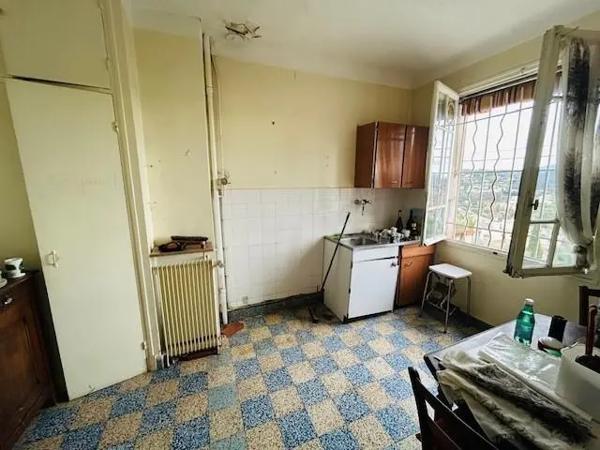 Maison à vendre 5 pièces 138m² Vence (06140)