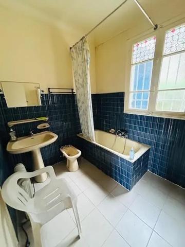Maison à vendre 5 pièces 138m² Vence (06140)