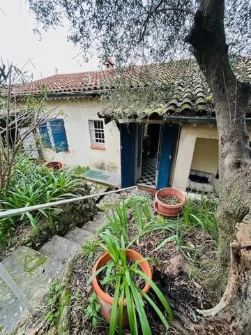 Maison à vendre 5 pièces 138m² Vence (06140)