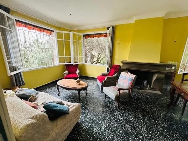 Maison à vendre 5 pièces 138m² Vence (06140)