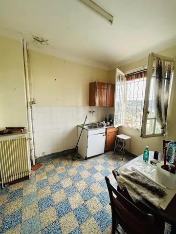 Maison à vendre 5 pièces 138m² Vence (06140)
