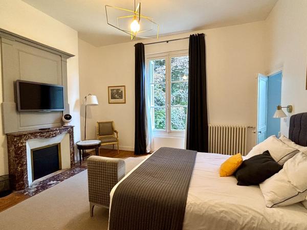 Vente Hôtel particulier Tours 16 Pièces 522 m²