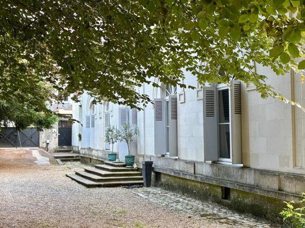 Vente Hôtel particulier Tours 16 Pièces 522 m²