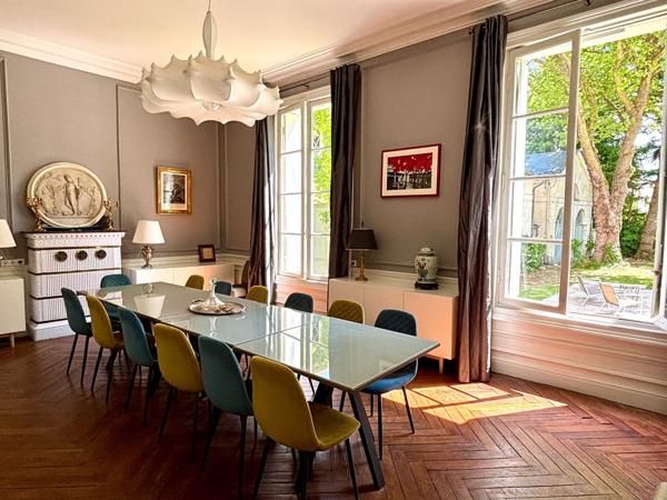 Vente Hôtel particulier Tours 16 Pièces 522 m²