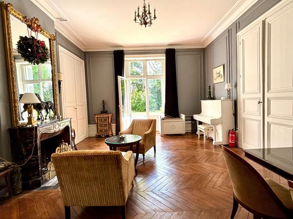 Vente Hôtel particulier Tours 16 Pièces 522 m²