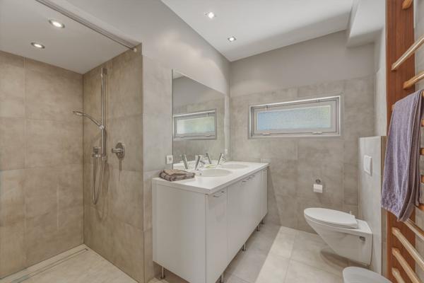 Vente Maison de luxe Thonon-les-Bains 7 Pièces 306 m²