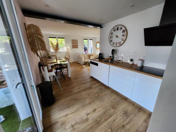 Vente Maison 8 pièces 146 m2 à Portiragnes