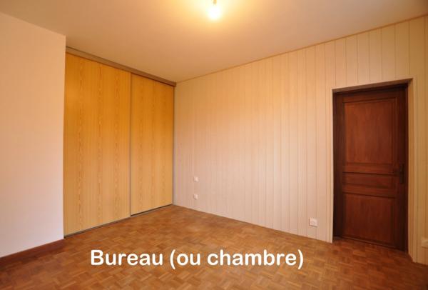 Maison 6 pièces - 3 ou 4 chambres - 107 m² - garage