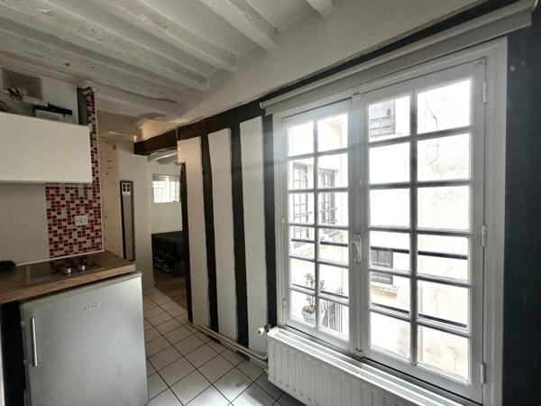Paris Vème - Quartier "Val de grâce" Appartement Cosy 2 pièces au calme - charme de l'ancien !