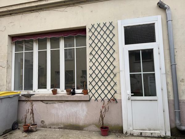 Location                                                      Appartement
                        
                     3 pièces                      60 m2                     à Villers-Cotterêts