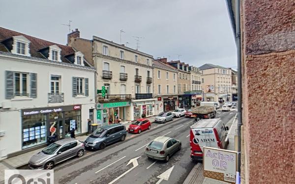 Appartement à louer    1 pièce •  Montluçon