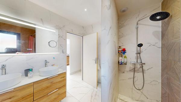 MAISON NEUVE 2025 EN LISIERE DE FORÊT