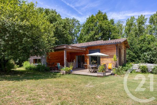 Maison à vendre  6 pièces - 170 m2 MONTANS - 81