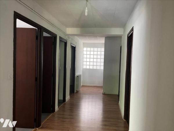 APPARTEMENT AVEC PARKING