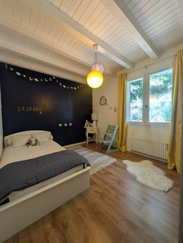 Maison 5 pièces - 205 m² Exclusivité efficity