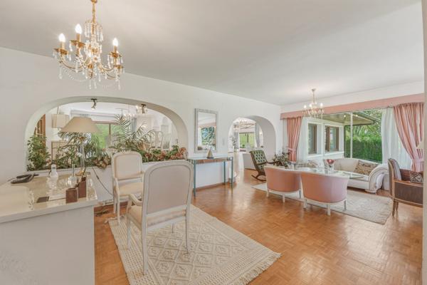 Vente Maison de luxe Archamps 13 Pièces 770 m²