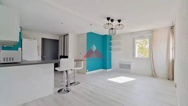 T2 LUMINEUX AU DERNIER ÉTAGE – IDÉAL PREMIER ACHAT OU INVESTISSEMENT