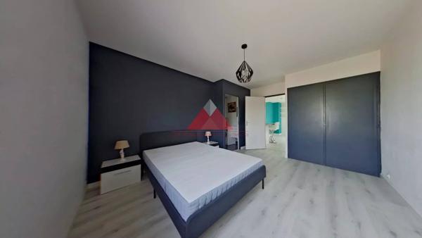 T2 LUMINEUX AU DERNIER ÉTAGE – IDÉAL PREMIER ACHAT OU INVESTISSEMENT