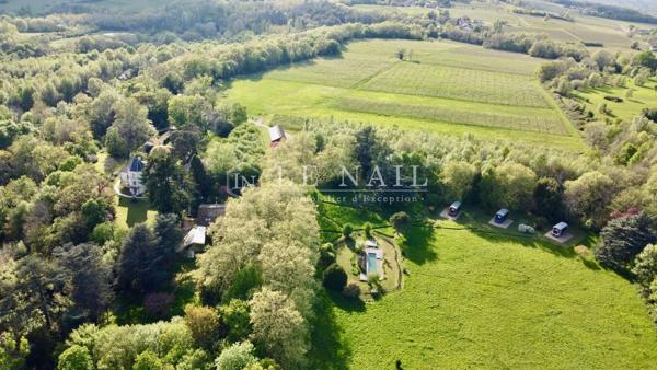 Élégant château et son parc, entre Saint-Émilion et Bergerac