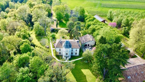 Élégant château et son parc, entre Saint-Émilion et Bergerac