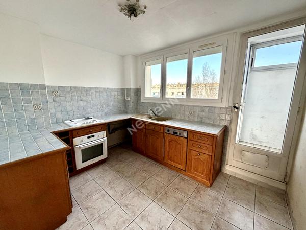 Appartement Marseille 2 pièce(s) Saint Giniez Balcon Cave