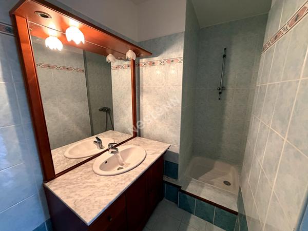 Appartement Marseille 2 pièce(s) Saint Giniez Balcon Cave