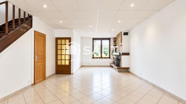 Maison 100 m², 3 chambres et beau jardin