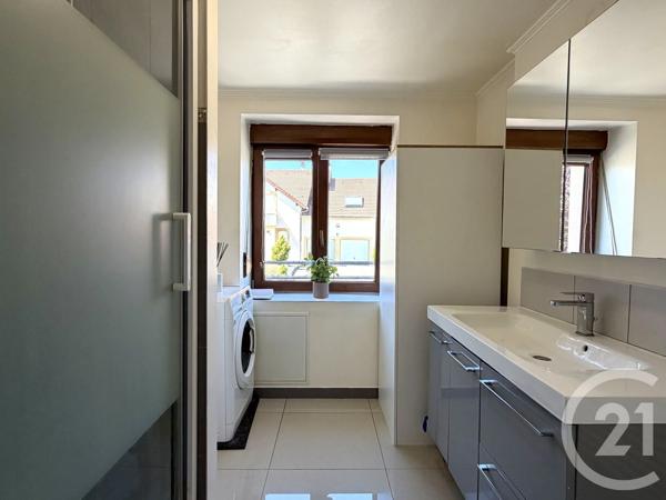 Appartement F4 à vendre  4 pièces - 66 m 2   THIONVILLE  - 57