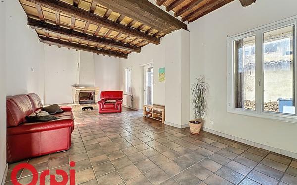 Maison à vendre    4 pièces •  Saint-Laurent-d'Aigouze
