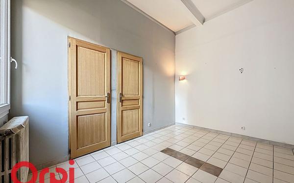 Maison à vendre    4 pièces •  Saint-Laurent-d'Aigouze